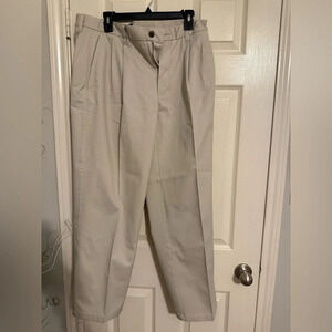 St. John’s bay cream colored dress pants size 36/30